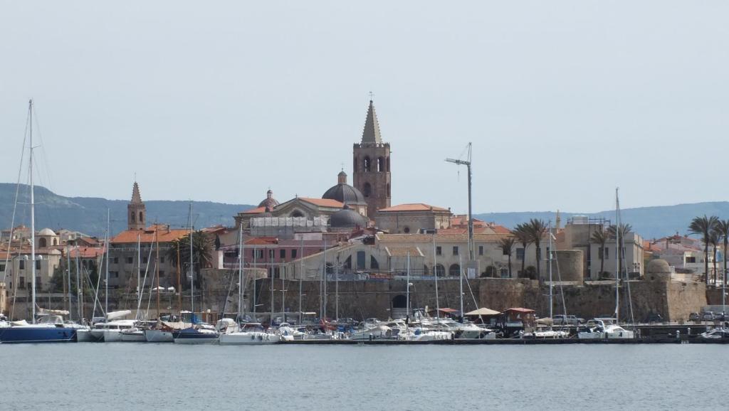La Manta Guest House Alghero Kültér fotó